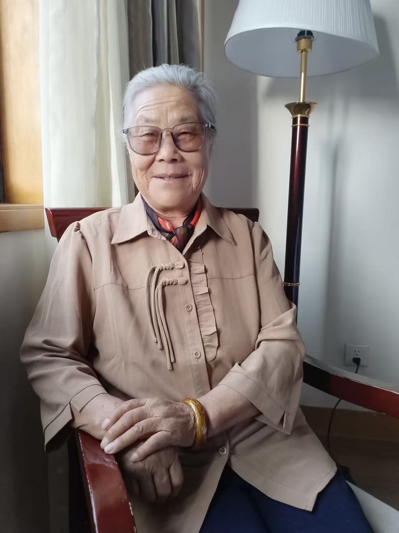 老妈妈 - 化性疗愈传承人